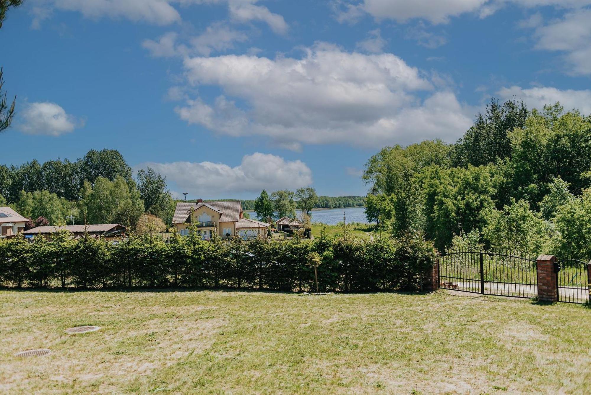 Вілла Rajski Domek Nad Jeziorem Radacz Борне-Суліново Екстер'єр фото