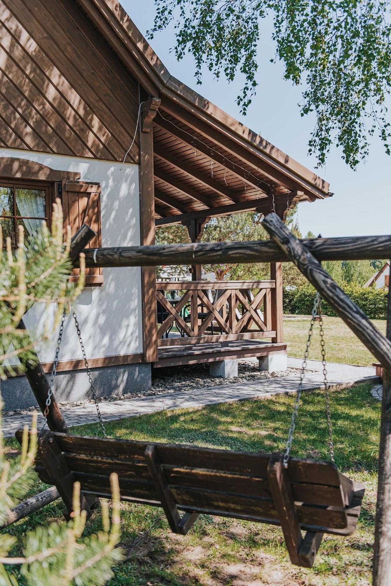 Вілла Rajski Domek Nad Jeziorem Radacz Борне-Суліново Екстер'єр фото