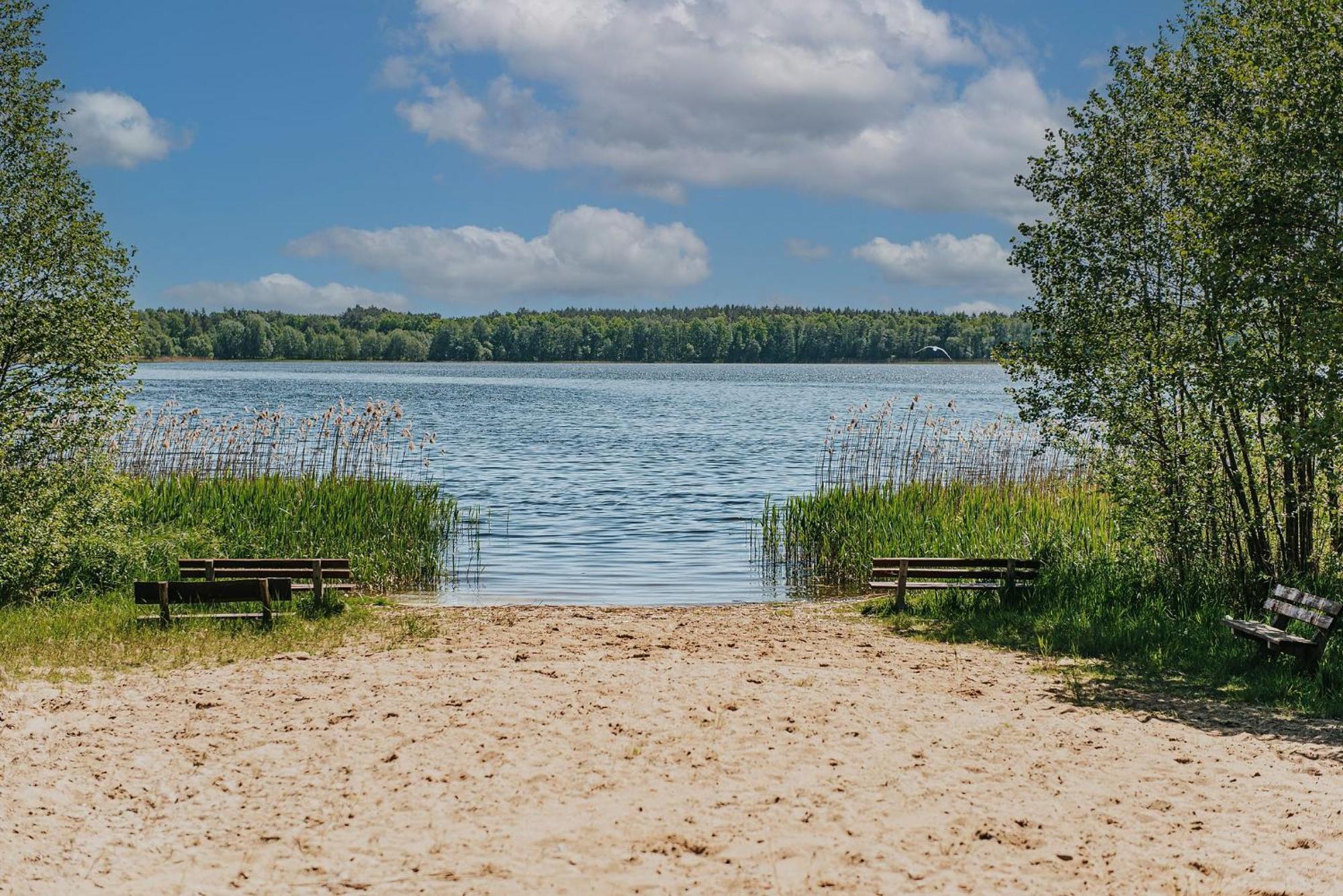 Вілла Rajski Domek Nad Jeziorem Radacz Борне-Суліново Екстер'єр фото